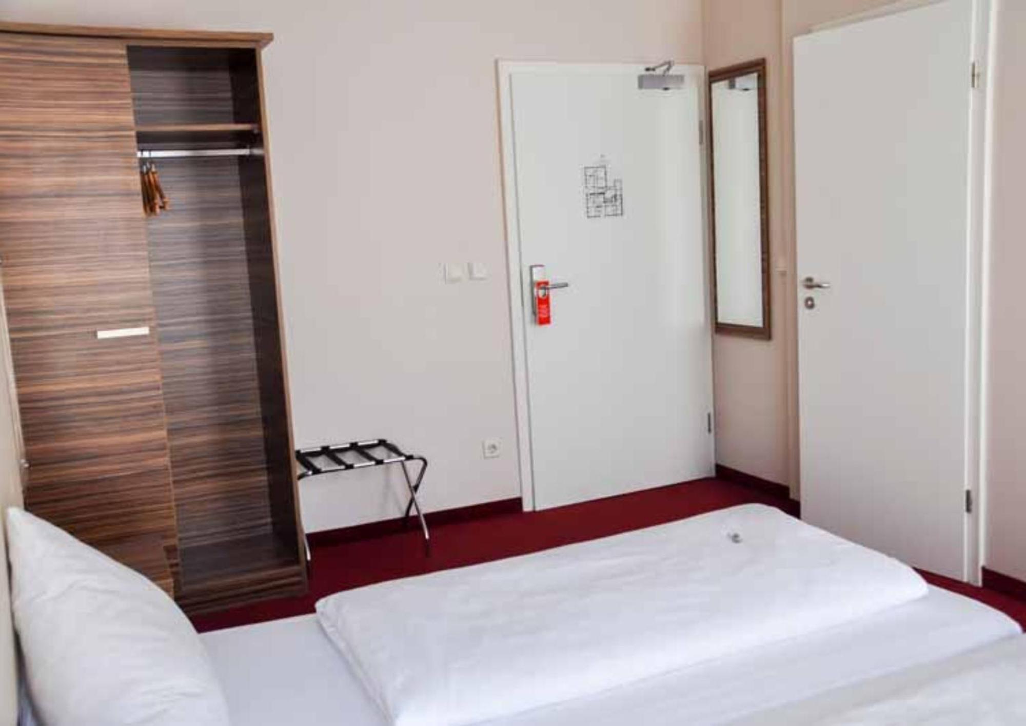 Erde Hotel Erlangen Exterior photo